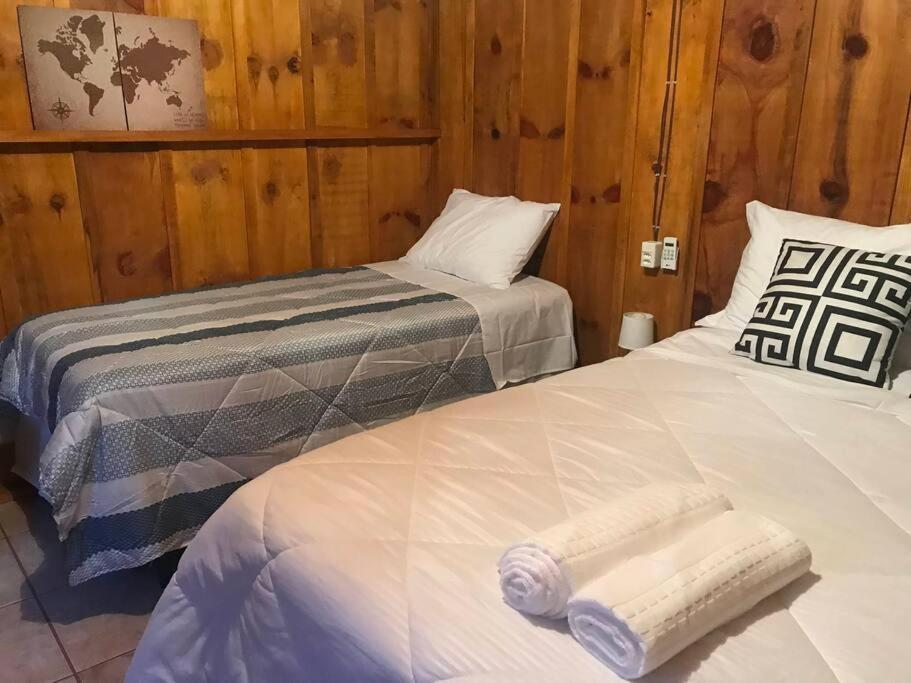 Villa Galpao Rustico No Vale Dos Vinhedos Bento Gonçalves Esterno foto