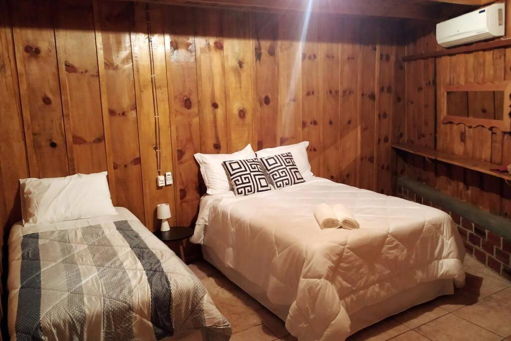 Villa Galpao Rustico No Vale Dos Vinhedos Bento Gonçalves Esterno foto