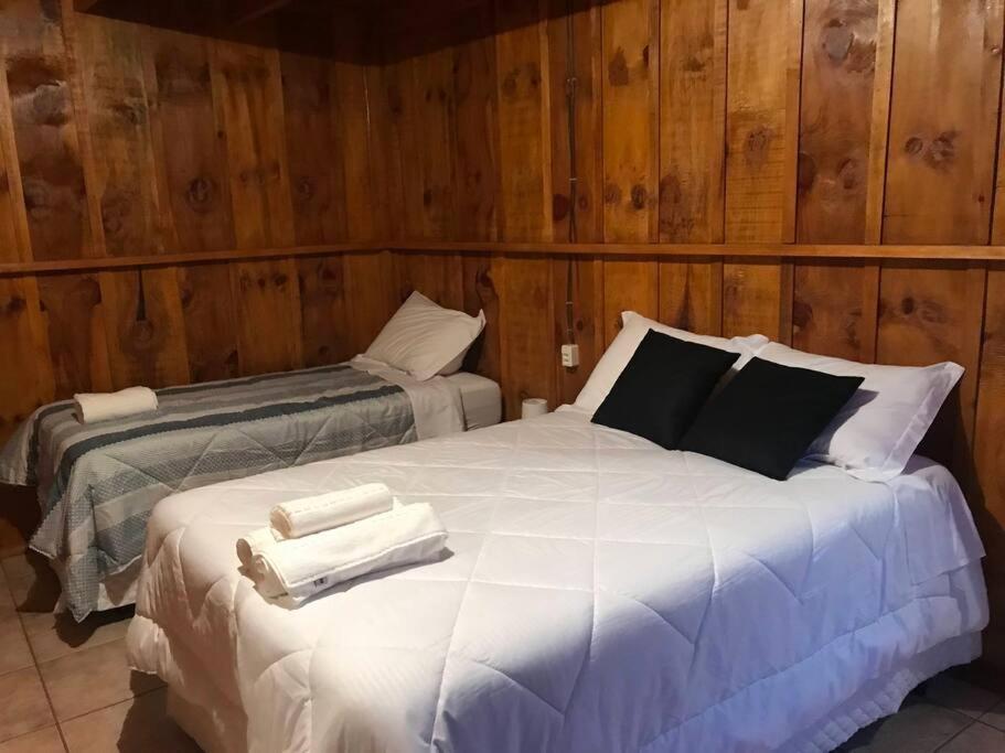 Villa Galpao Rustico No Vale Dos Vinhedos Bento Gonçalves Esterno foto