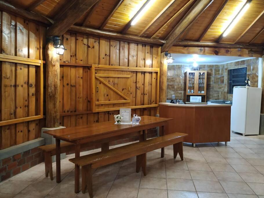 Villa Galpao Rustico No Vale Dos Vinhedos Bento Gonçalves Esterno foto